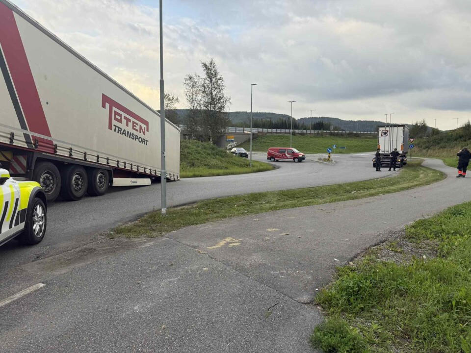 Dårlig dag på jobben: Semitrailer mistet tilhengeren