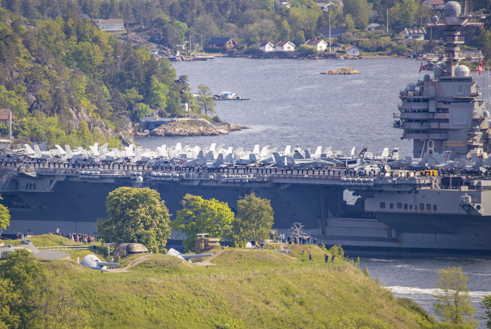 Her passerte USS Gerald Ford Oscarsborg festning i mai 2023.