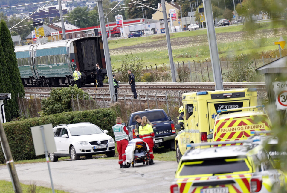 Person påkjørt av toget - full stans i togtrafikken