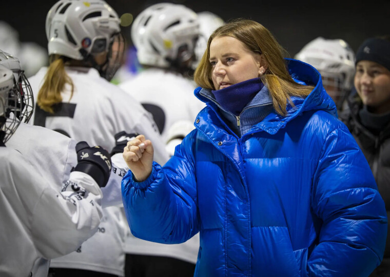 NY ROLLE: Ruth Eline Borge blir assistenttrener på kvinnelandslaget ved siden av trenerjobben i Drammen Bandy