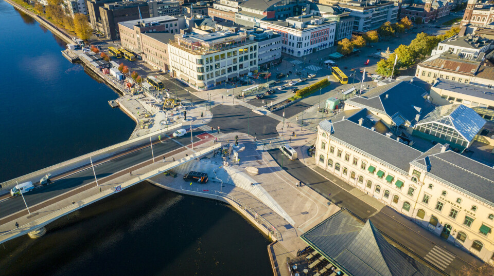 Slik ser krysset Bybrua/Strandgata ut nå.